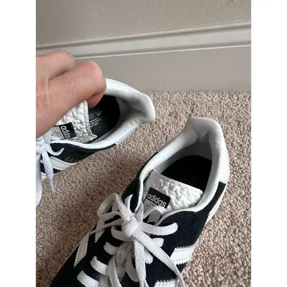 Adidas black and white bold Gazelle platform sneaker, size 7.5 - Picture 8 of 10